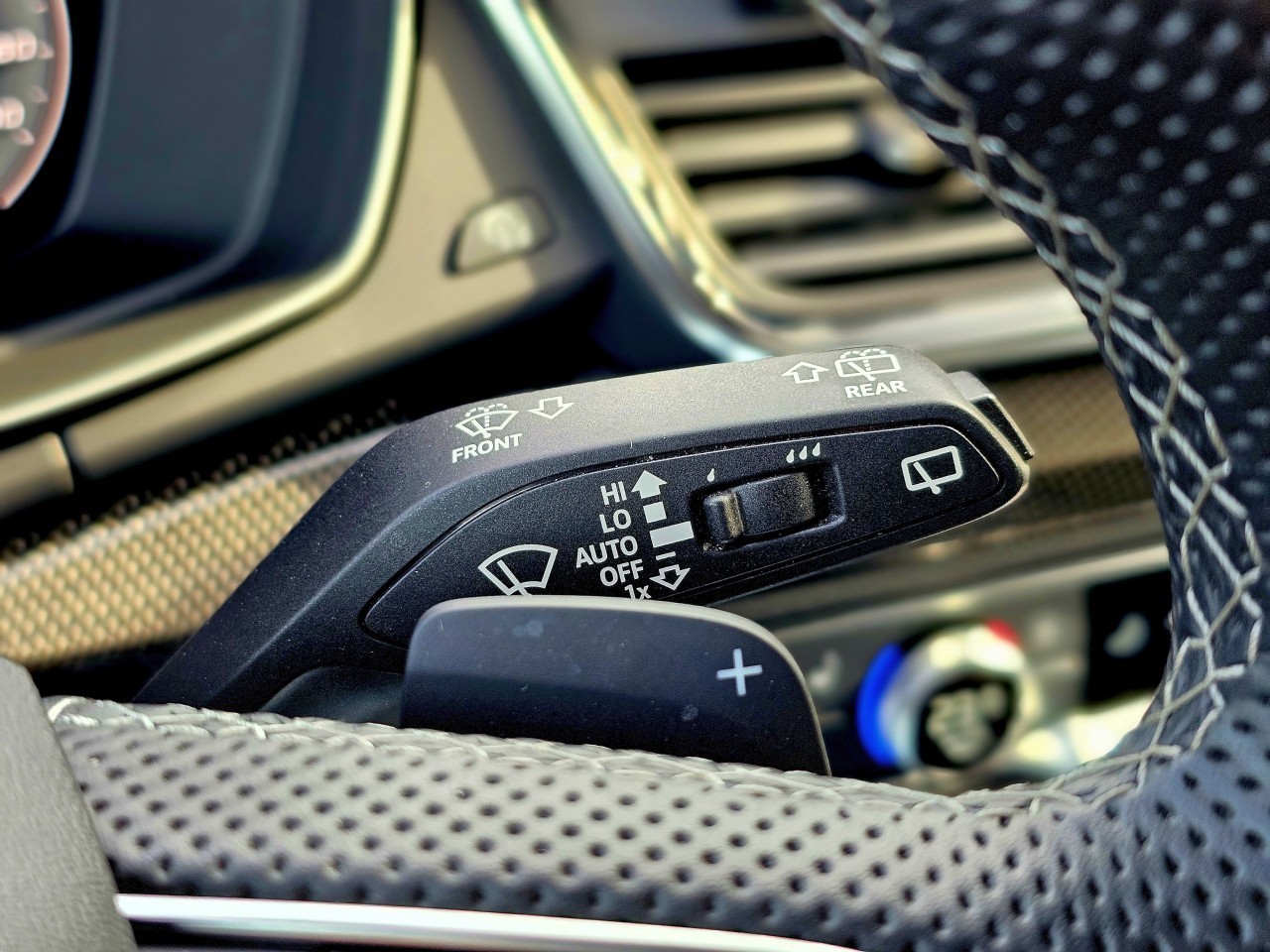 Foto 1 - Audi Q5 STDI Sportback quattro tiptronic Connect 21