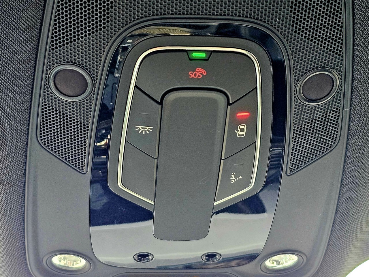 Foto 1 - Audi Q5 STDI Sportback quattro tiptronic Connect 21