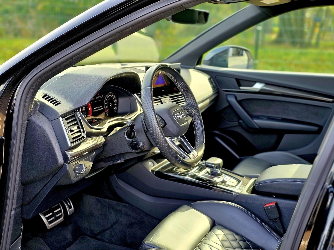 Foto 1 - Audi Q5 STDI Sportback quattro tiptronic Connect 21