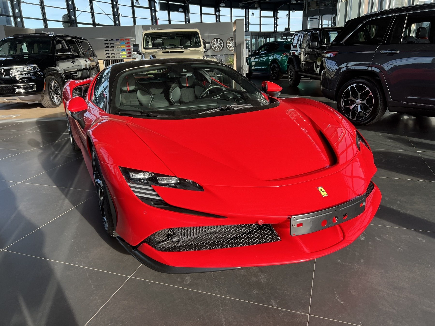 Foto 1 - SF90 STRADALE 4.0 PHEV 735KW *Ein Traum in Rot*, Rot