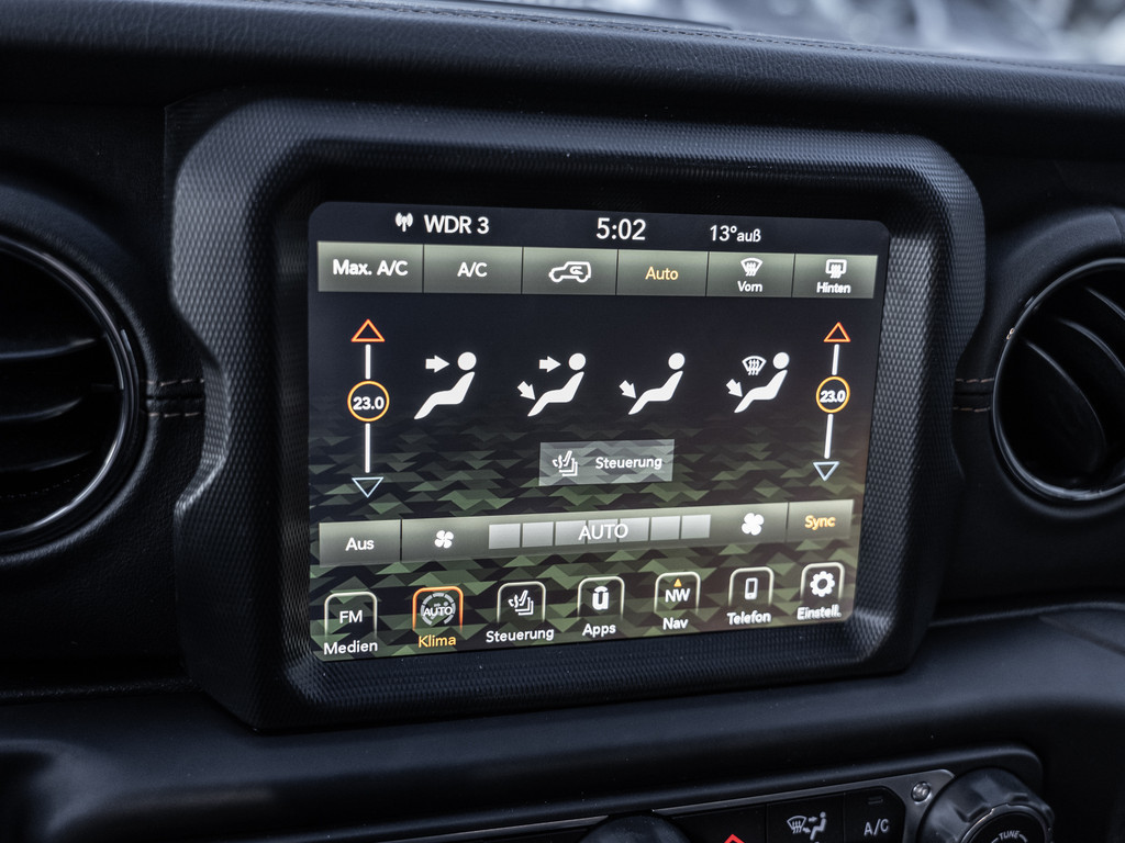 Foto 1 - Wrangler High Altitude Unlimited PlugIn Hybrid, Bright White (Weiß) (Weiß)