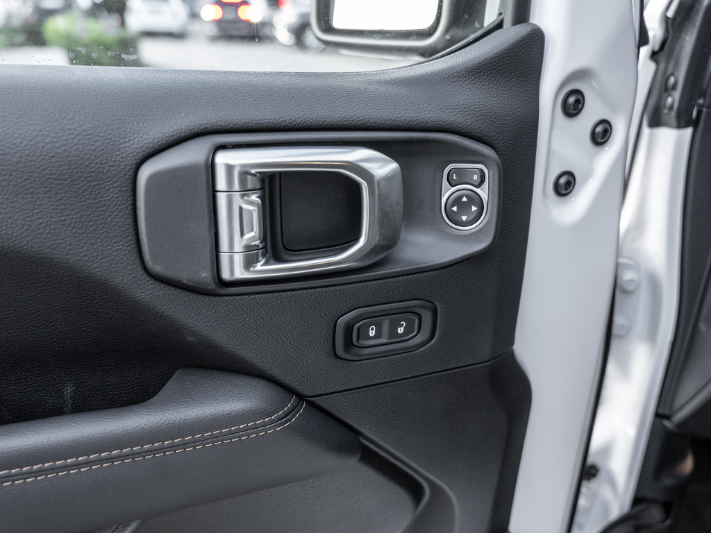 Foto 1 - Wrangler High Altitude Unlimited PlugIn Hybrid, Bright White (Weiß) (Weiß)