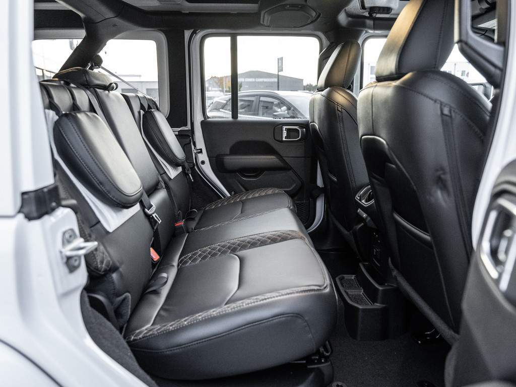 Foto 1 - Wrangler High Altitude Unlimited PlugIn Hybrid, Bright White (Weiß) (Weiß)