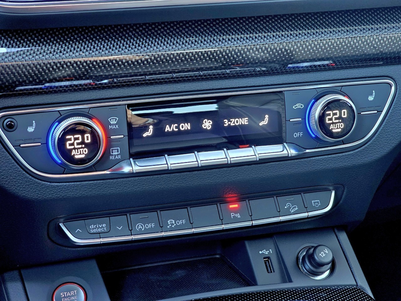 Foto 1 - Audi Q5 STDI Sportback quattro tiptronic Connect 21