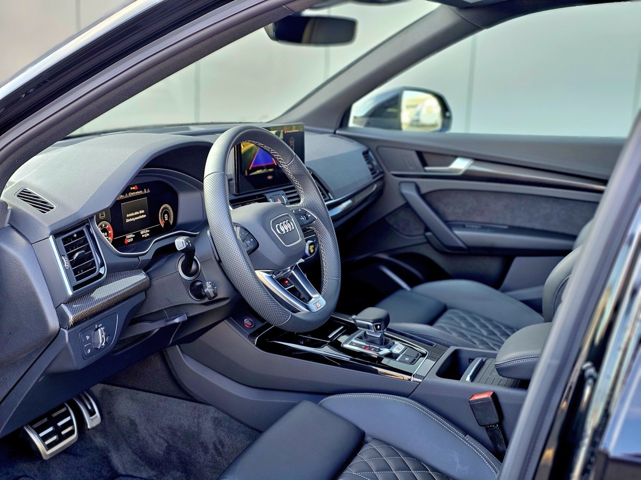 Foto 1 - Audi Q5 STDI Sportback quattro tiptronic Connect 21