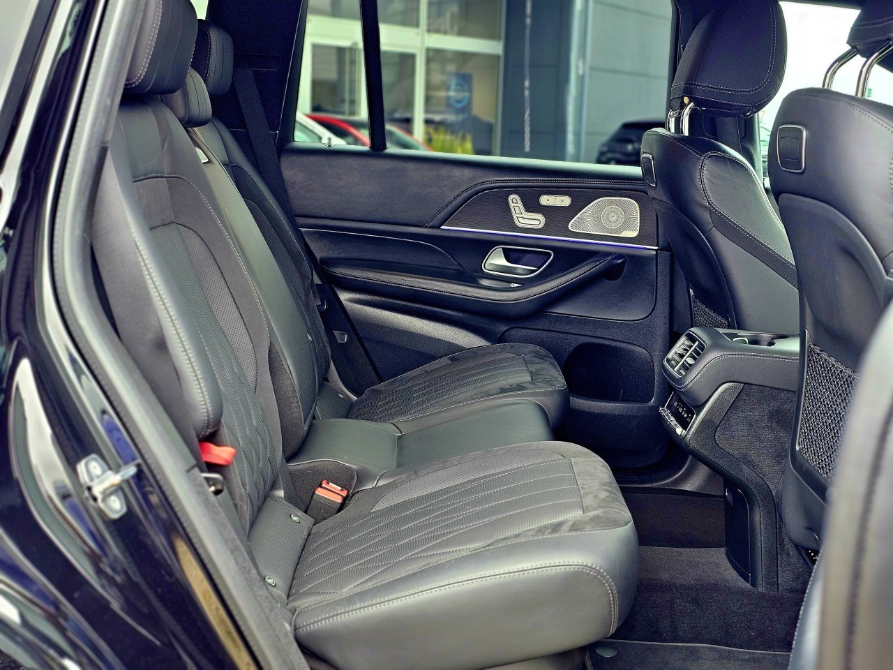 Foto 1 - GLS 63 AMG 63 4Matic+ EQ Boost Performance Guard, Obsidianschwarz metallic (Schwarz)