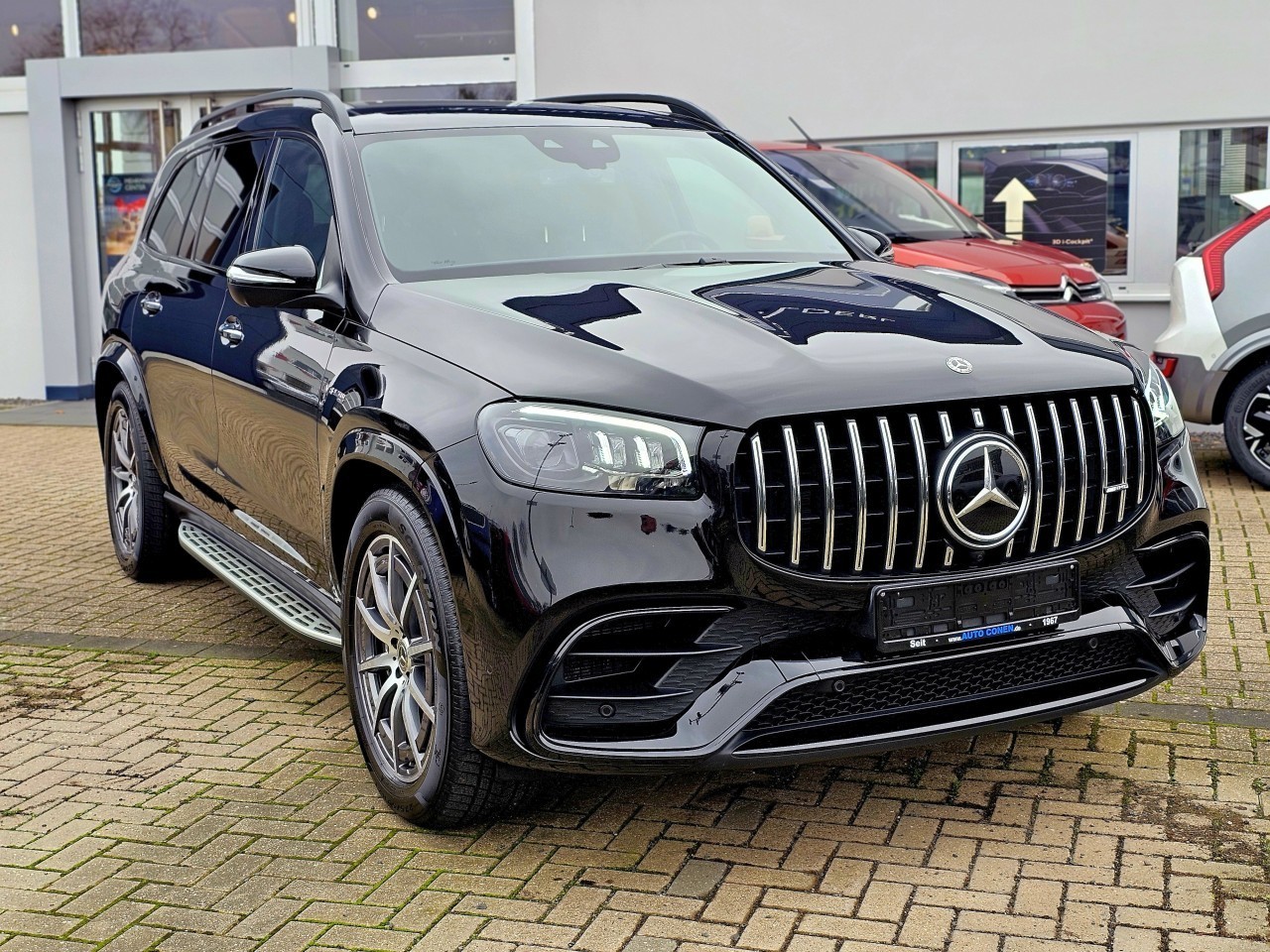 Foto 1 - GLS 63 AMG 63 4Matic+ EQ Boost Performance Guard, Obsidianschwarz metallic (Schwarz)