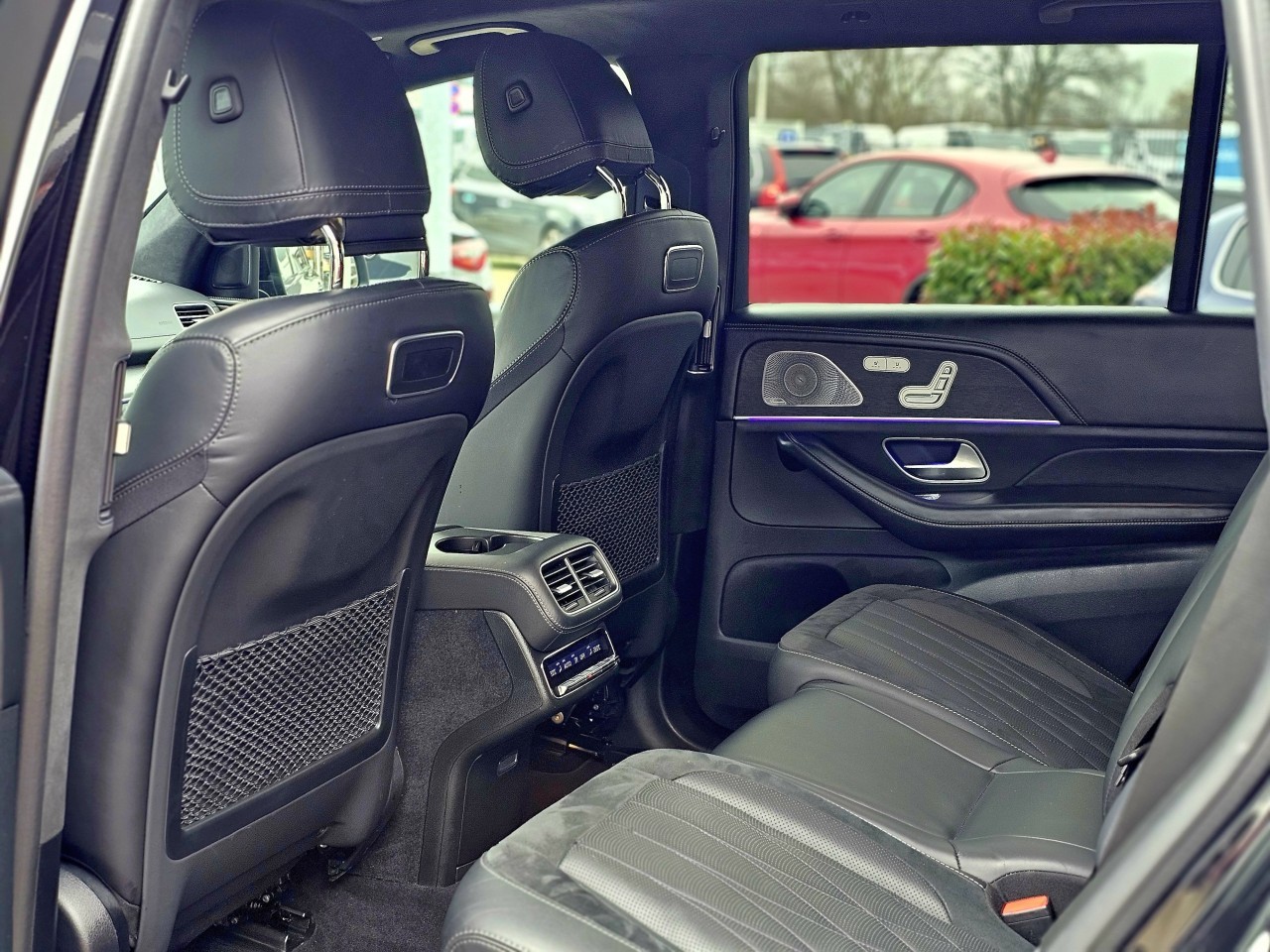 Foto 1 - GLS 63 AMG 63 4Matic+ EQ Boost Performance Guard, Obsidianschwarz metallic (Schwarz)