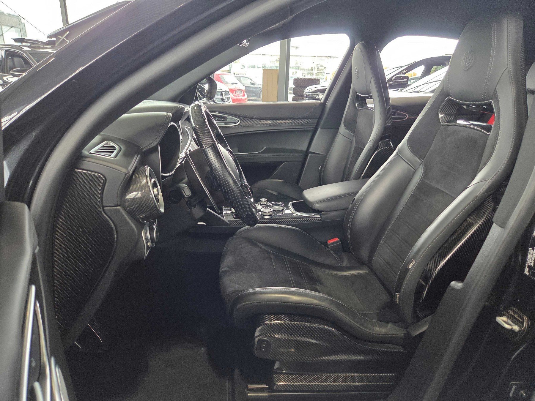 Foto 1 - Alfa Romeo Stelvio QUADRIFOGLIO 2.9 AT8-Q4 #NAVI XENON DAB+, Nero Vulcano, Metallic (Schwarz)