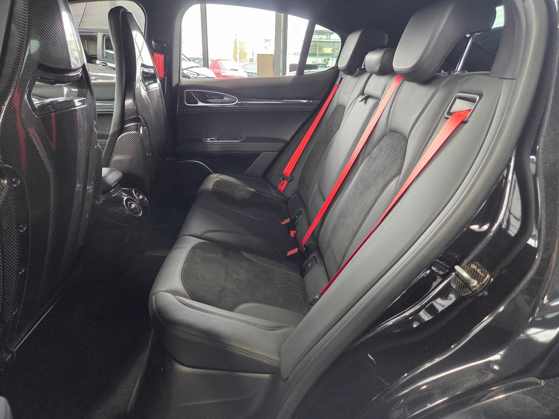 Foto 1 - Alfa Romeo Stelvio QUADRIFOGLIO 2.9 AT8-Q4 #NAVI XENON DAB+, Nero Vulcano, Metallic (Schwarz)