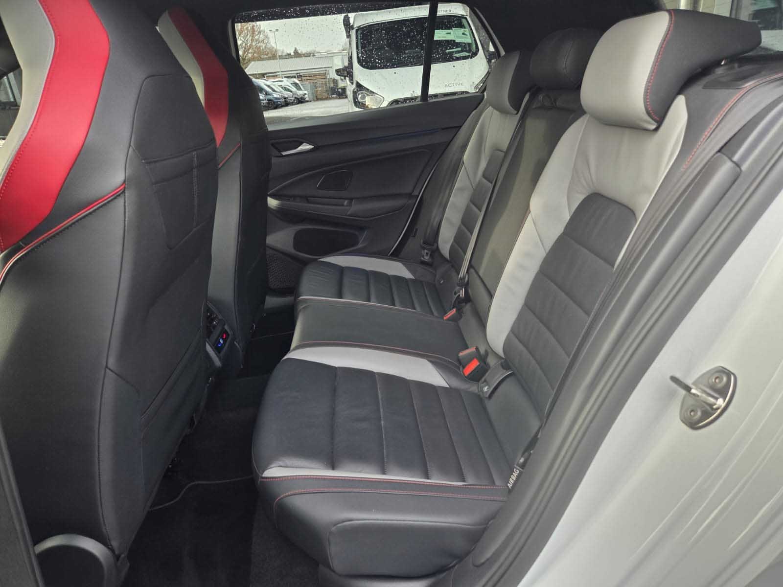 Foto 1 - Golf GTI Clubsport 2.0 DSG SSD NAV KAM 19LM 8-Fa, Weiß