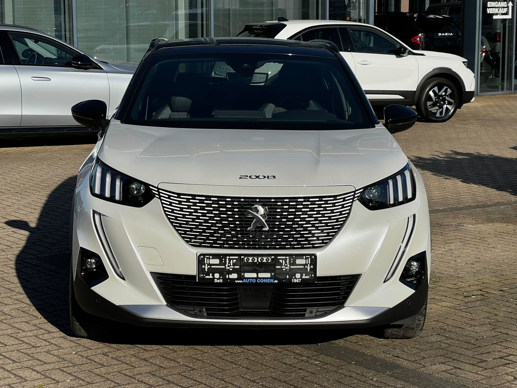Foto 1 - PEUGEOT 2008 GT+Panodach+Keyless+Full LED+3D Cockpit+, Perlmutt Weiss (Weiß)