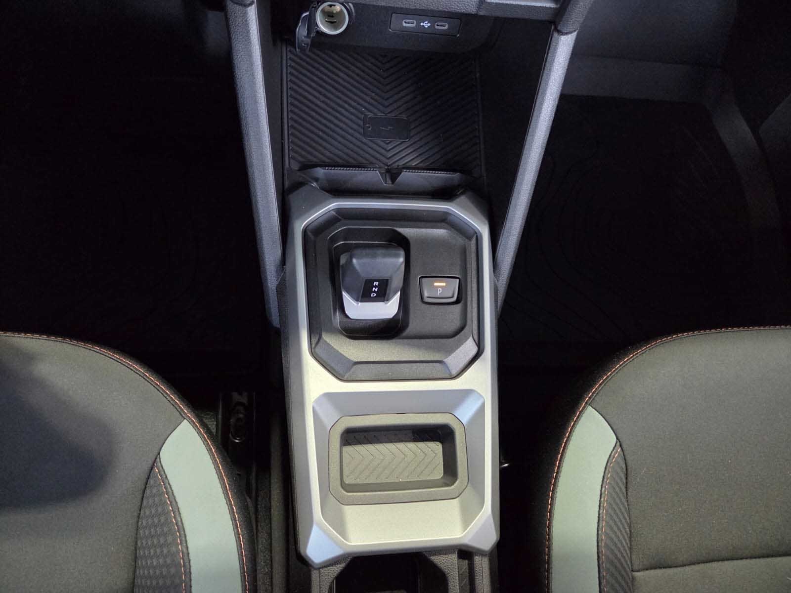 Foto 1 - DUSTER 1.3 TCe 150 EDC Journey City Paket, Perlmutt-Schwarz (Schwarz)