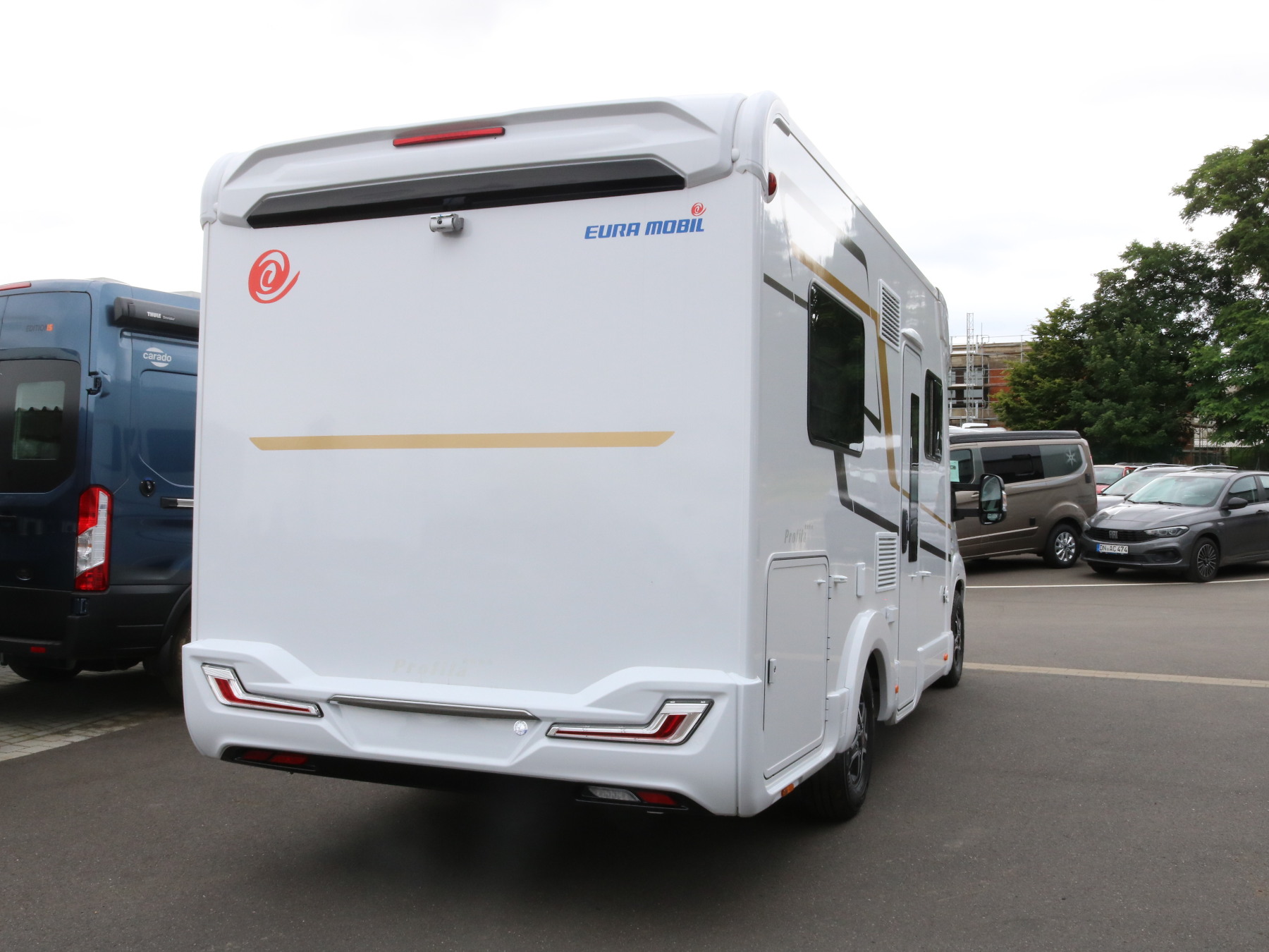 Foto 1 - Profila T 675 SB Modial+Fahr Ass-5e sitz, Glattblech weiß (Weiß)