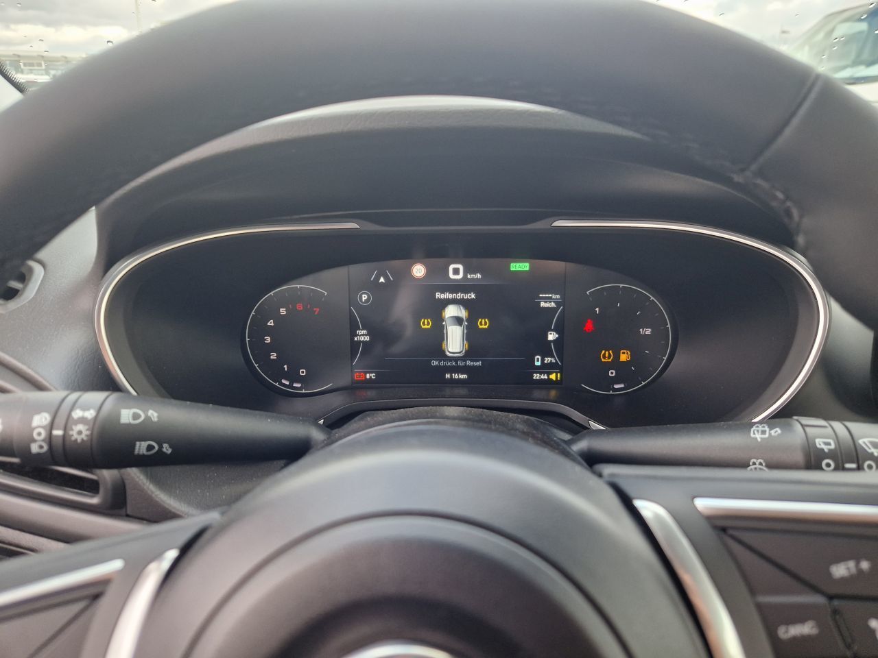 Foto 1 - Tipo (357) Hatchback Cross, WEISS (Weiß) (Weiß)