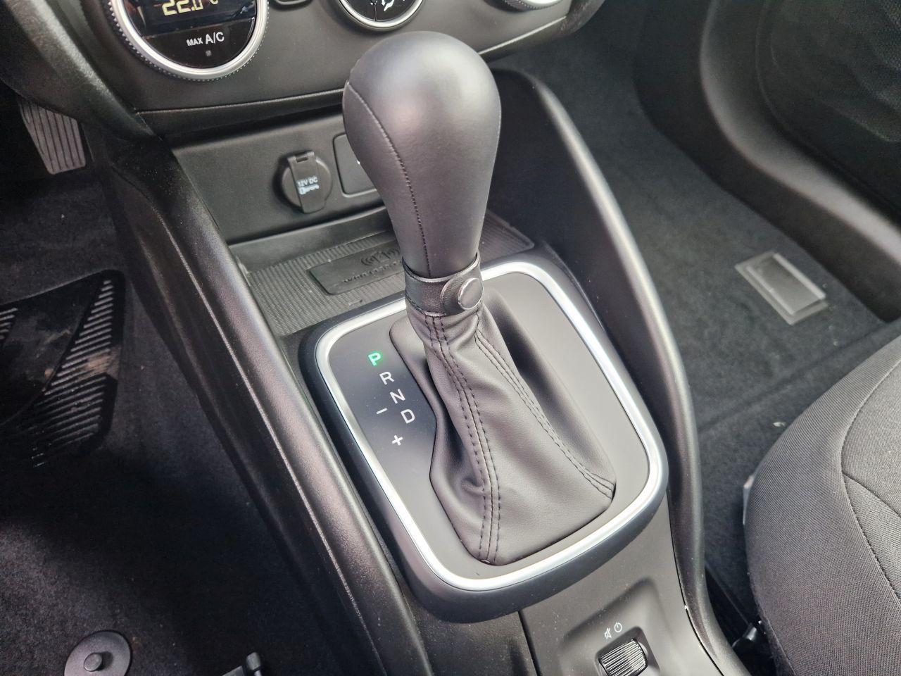 Foto 1 - Tipo (357) Hatchback Cross, WEISS (Weiß) (Weiß)