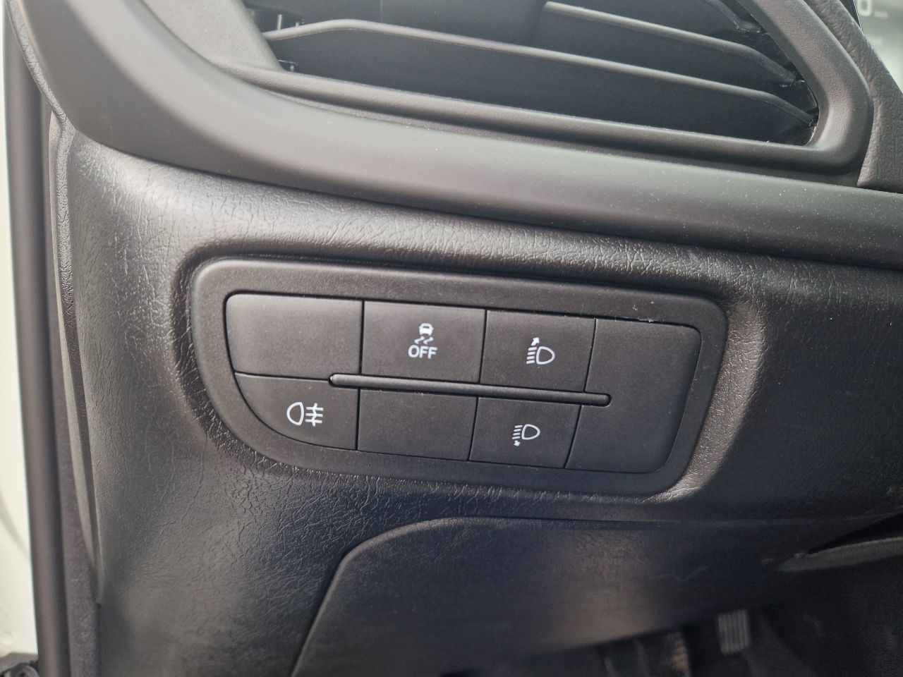 Foto 1 - Tipo (357) Hatchback Cross, WEISS (Weiß) (Weiß)