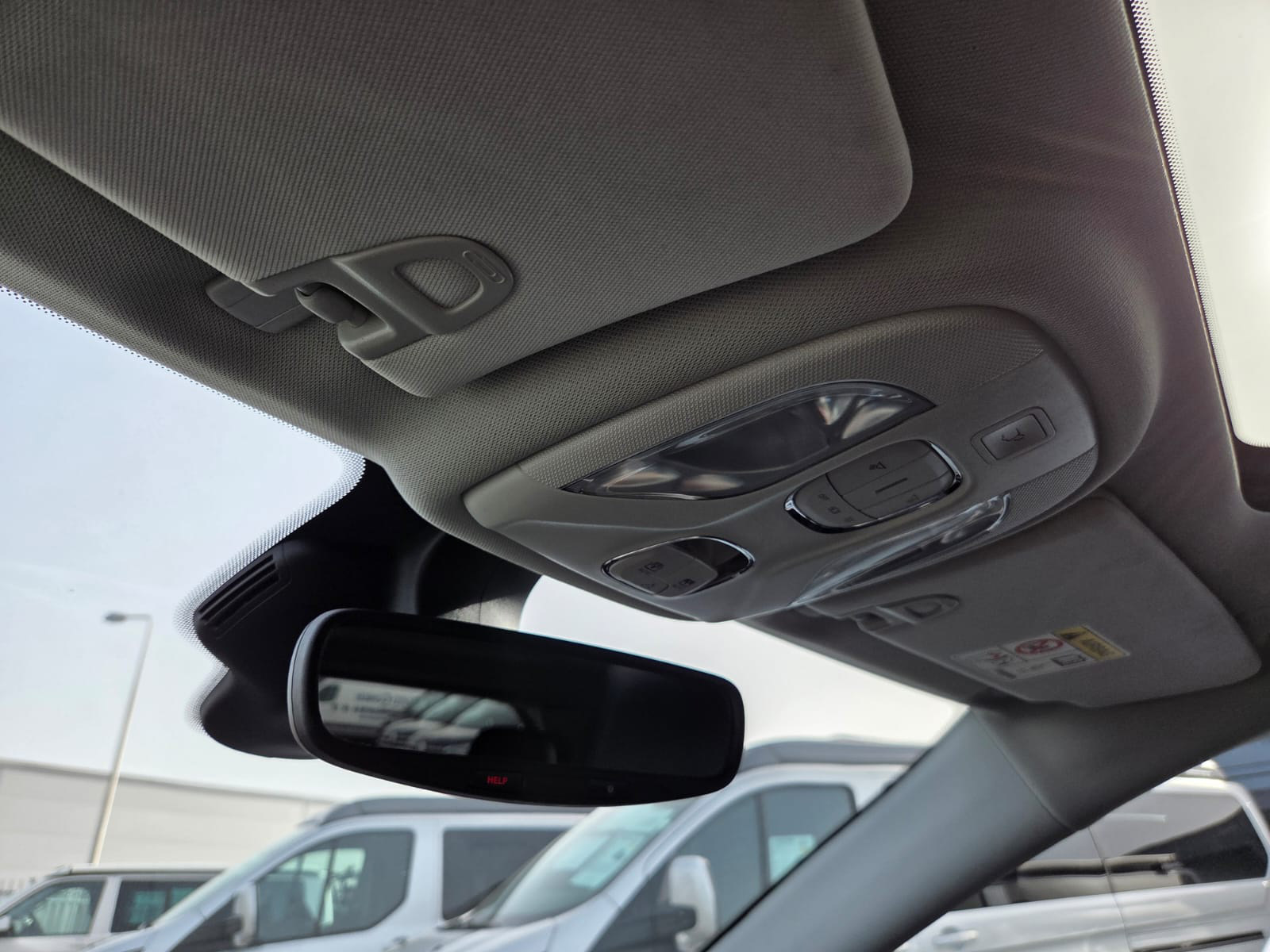 Foto 1 - Jeep Compass e-Hybrid Upland 1.5l T4 48V 19LM Premium, Zweifarb-Lackierung Azure Blue-Green/Dac (Blau) (B